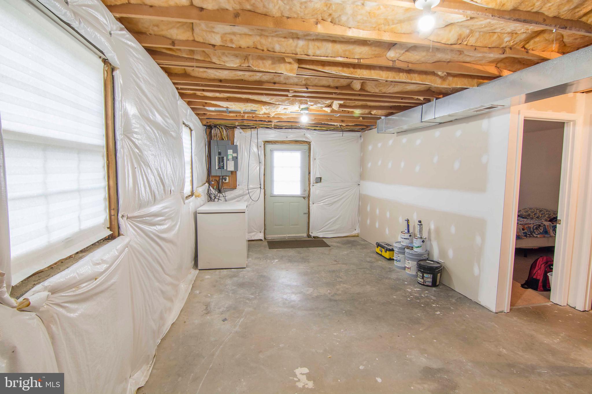 HENSEL STONE WOODS - Residential