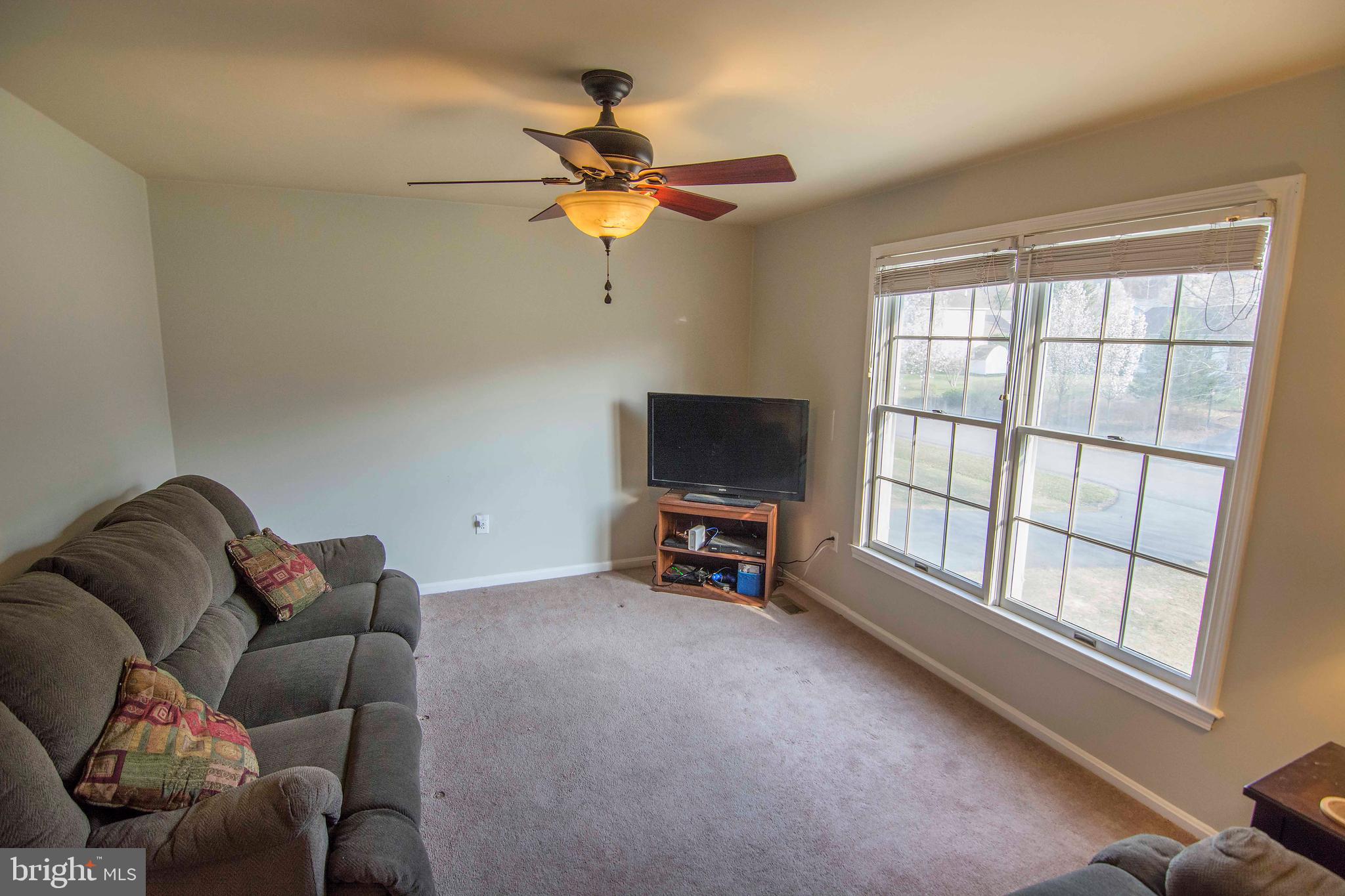 HENSEL STONE WOODS - Residential