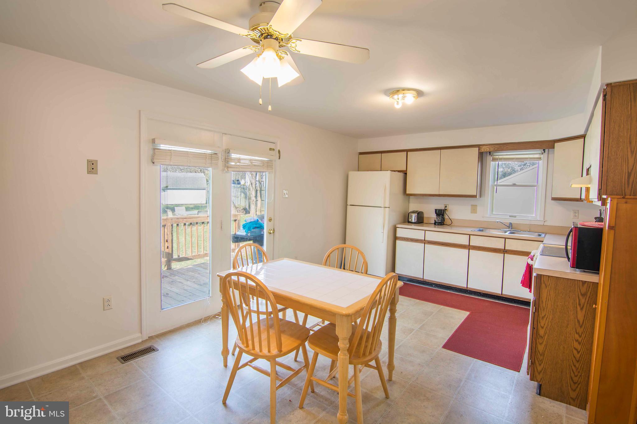 HENSEL STONE WOODS - Residential