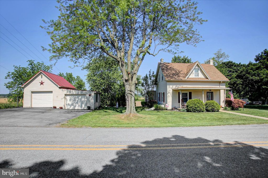 Photo of 14240 Windy Haven Road, SMITHSBURG, MD 21783 (MLS # MDWA2036714)