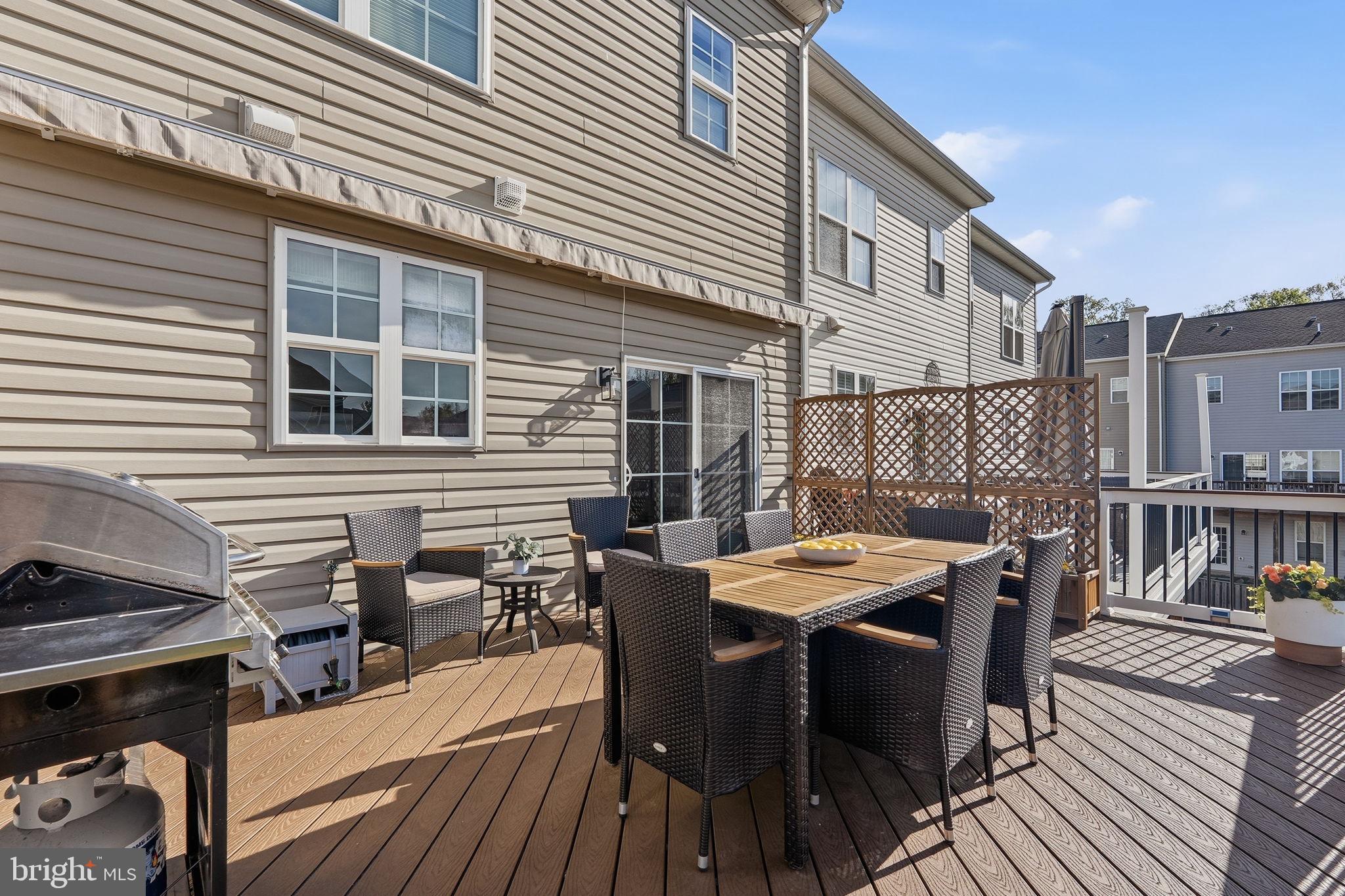 MAYFAIR - Residential