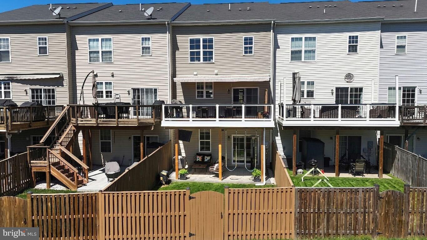 204 MILES HAWK TERRACE