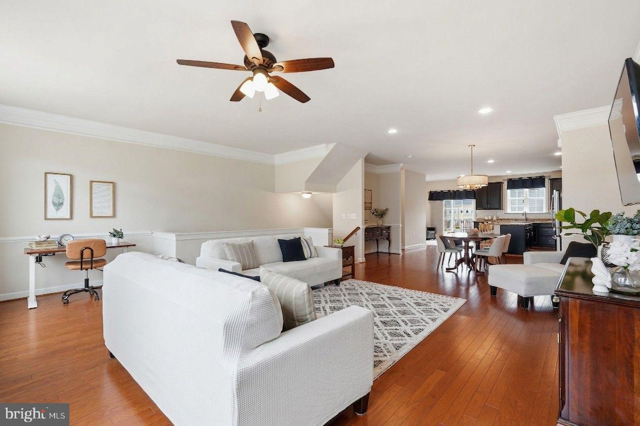 MAYFAIR - Residential