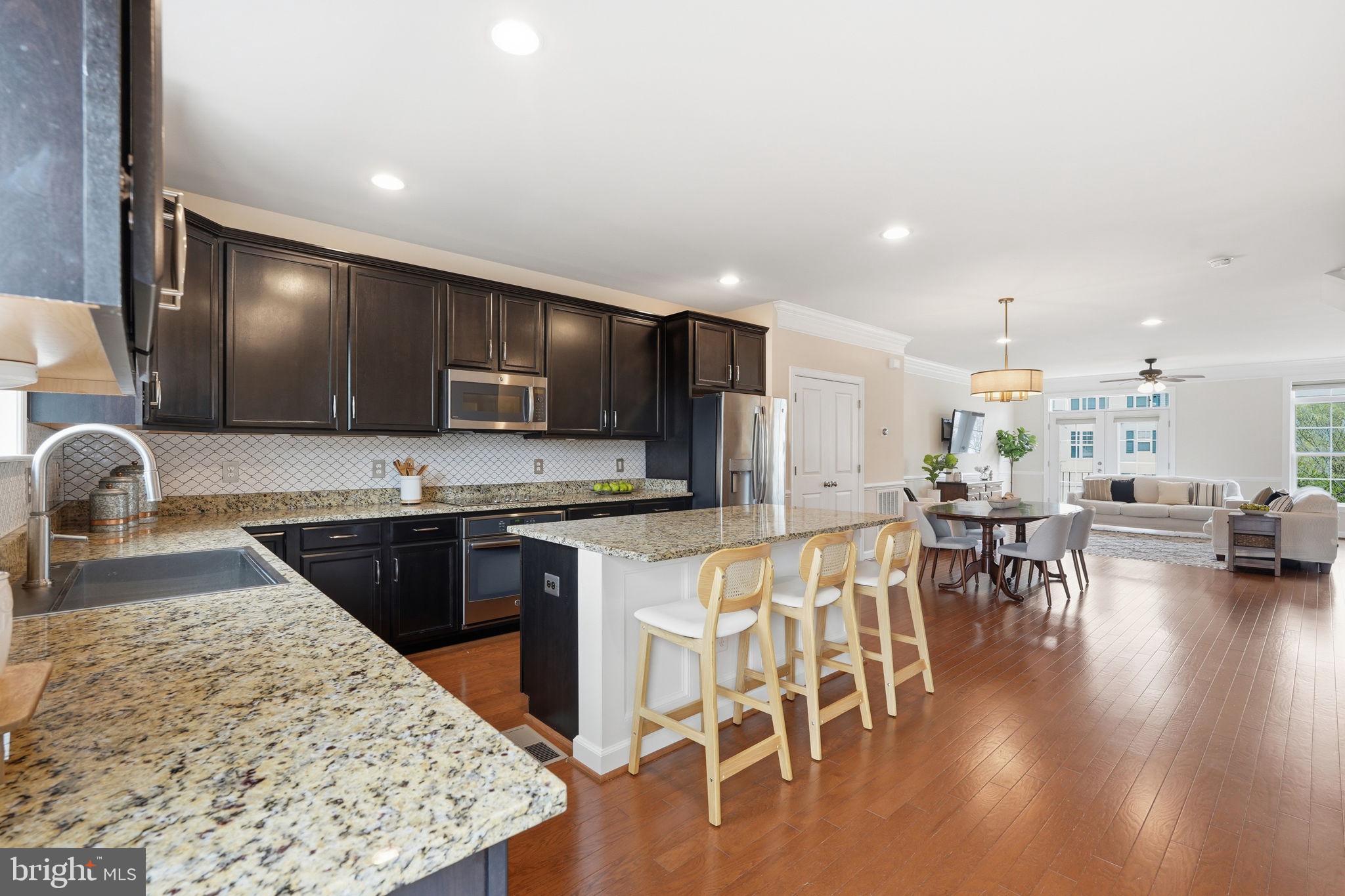 MAYFAIR - Residential