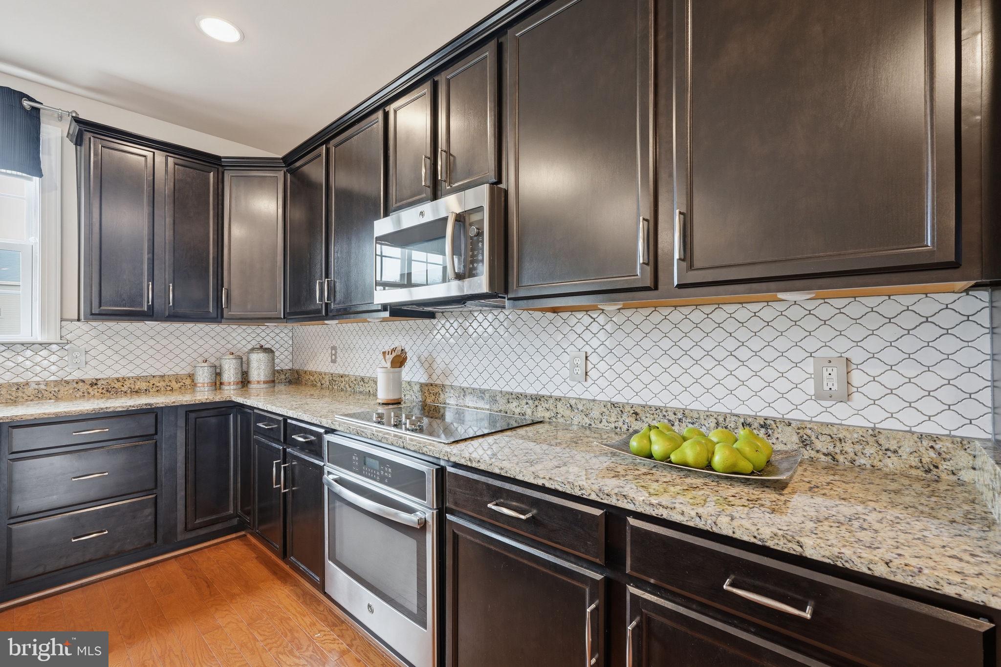 MAYFAIR - Residential