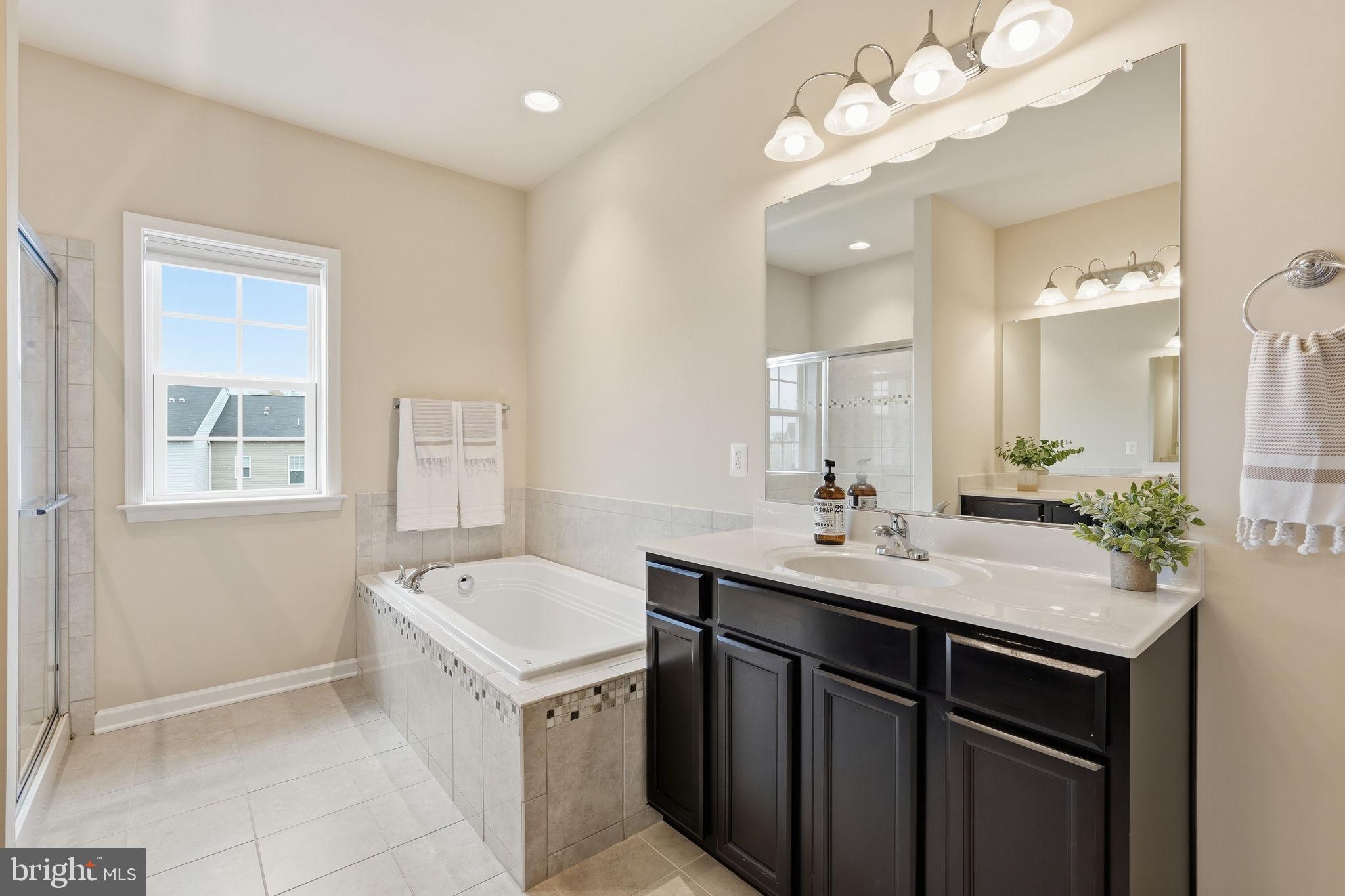 MAYFAIR - Residential