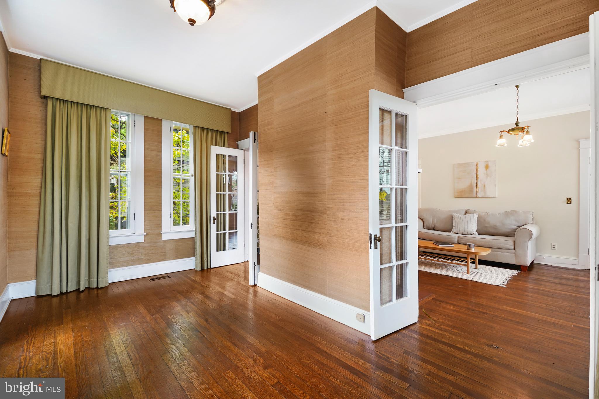 TAKOMA PARK - Residential