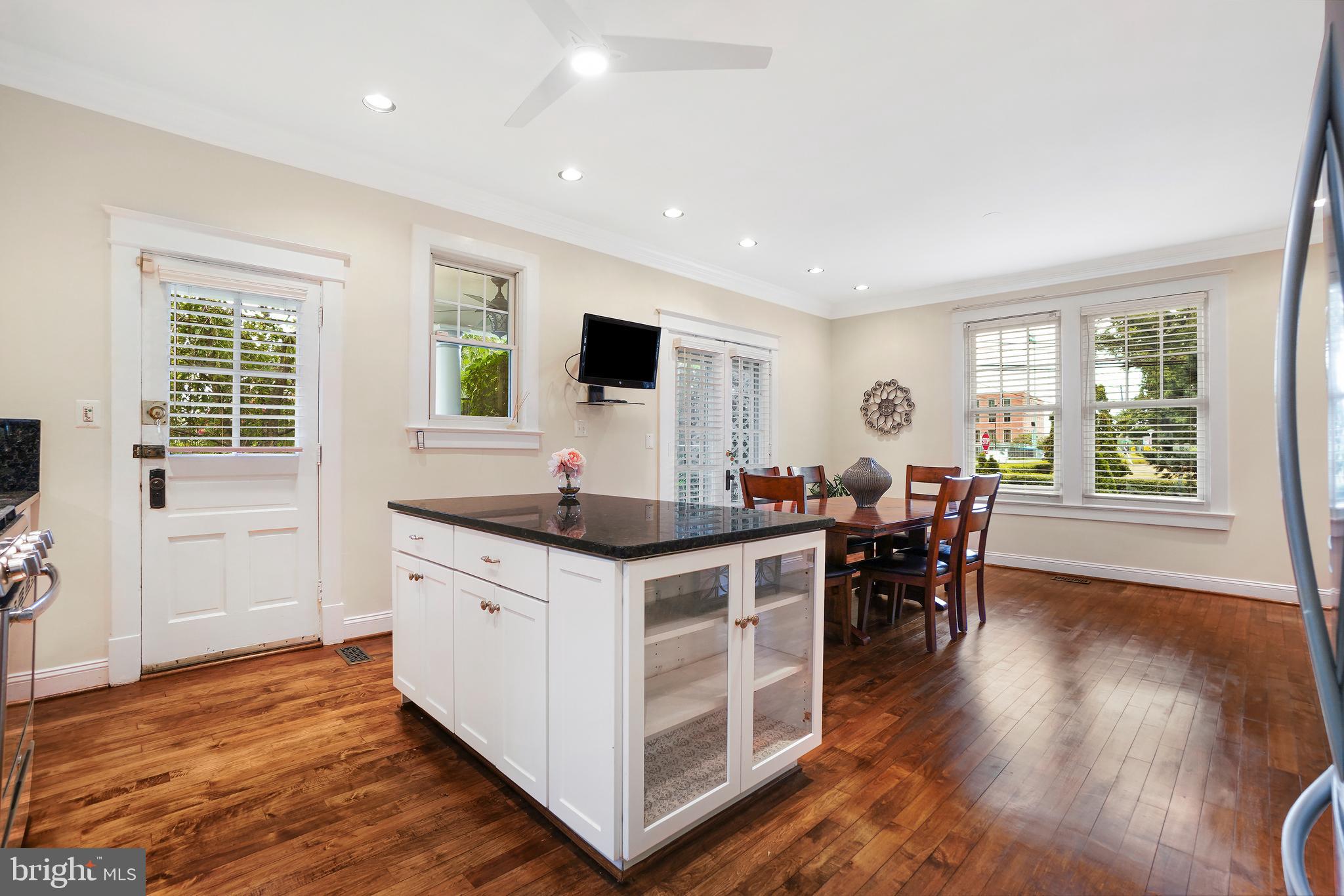 TAKOMA PARK - Residential