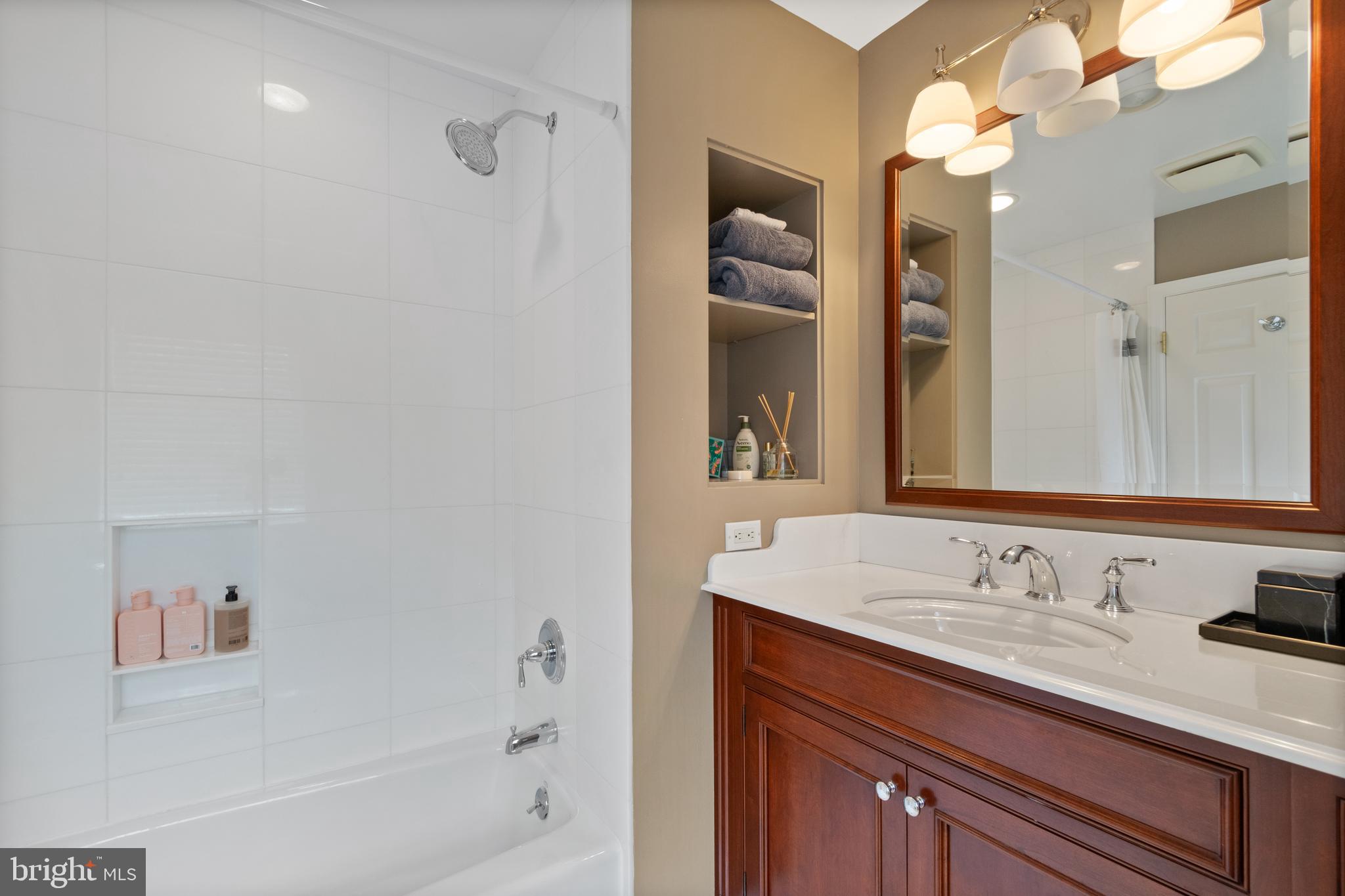 GUILFORD - Residential