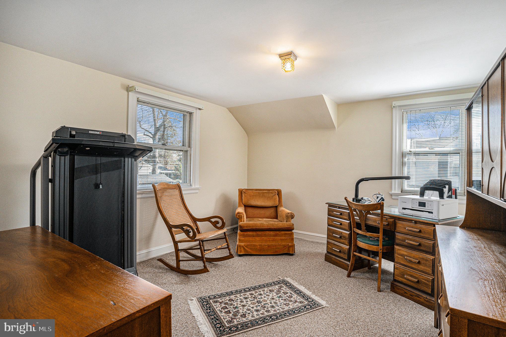 ENFIELD - Residential