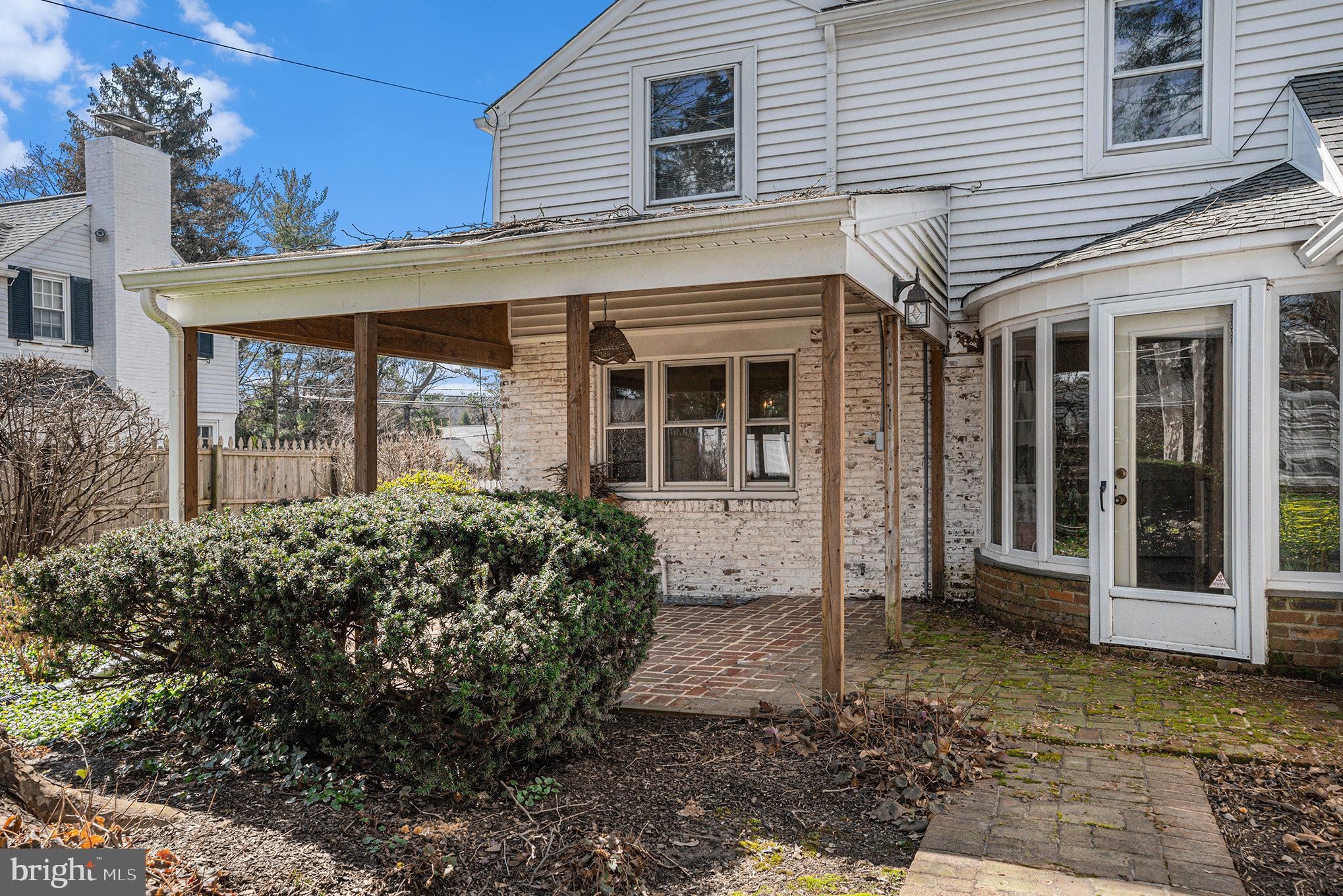 ENFIELD - Residential