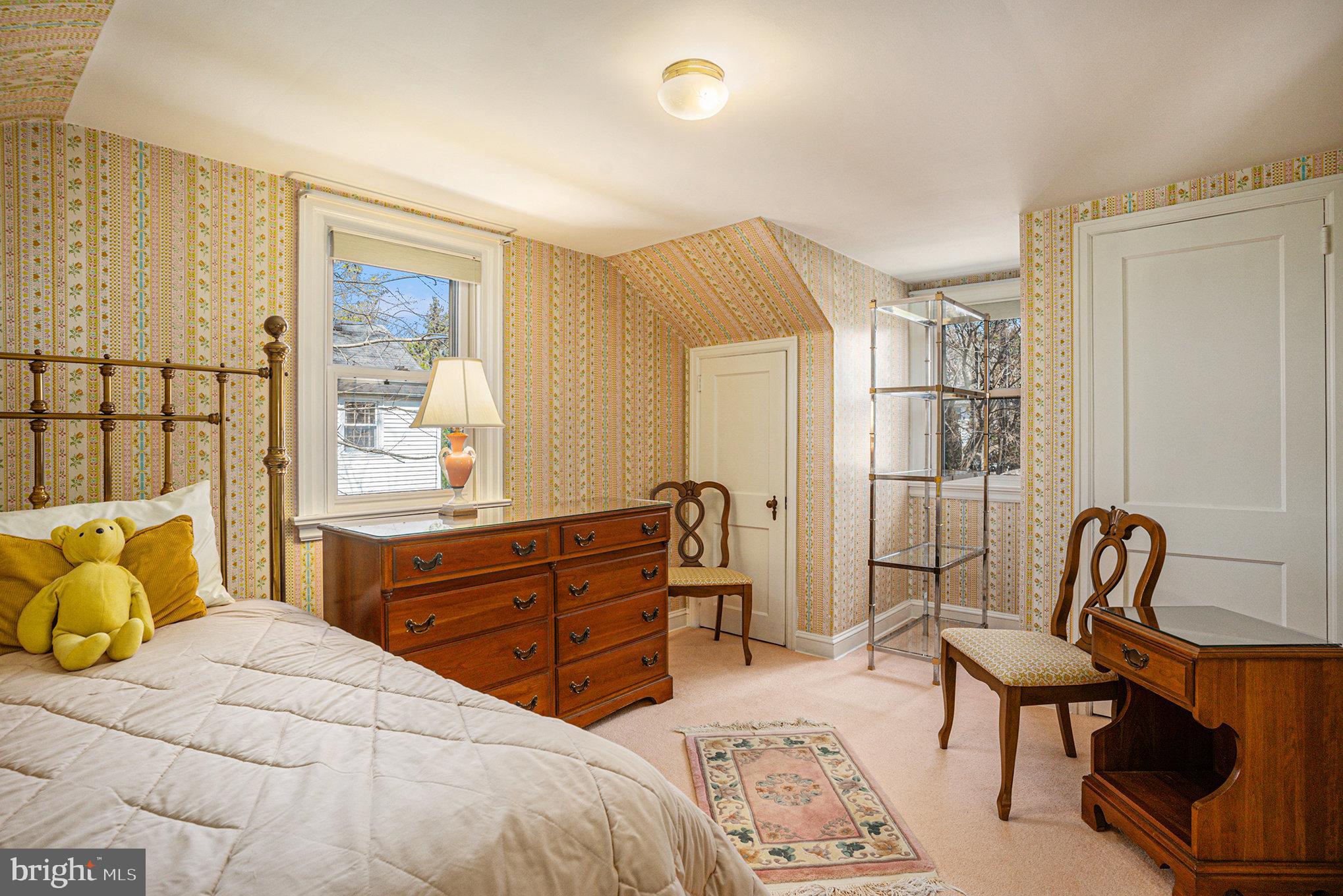 ENFIELD - Residential