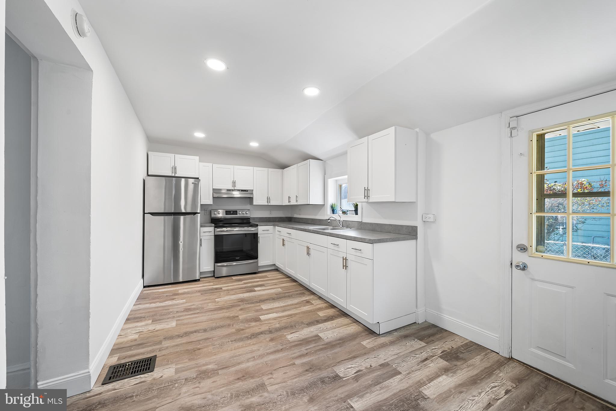 BROOKLANDS - Residential