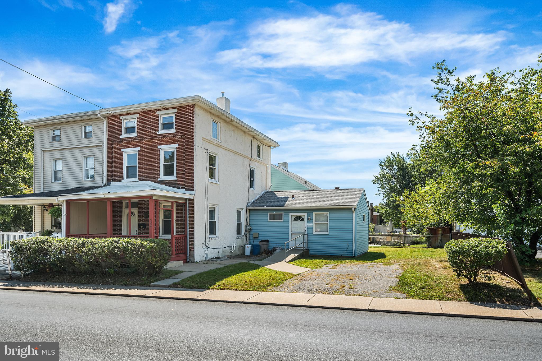 BROOKLANDS - Residential