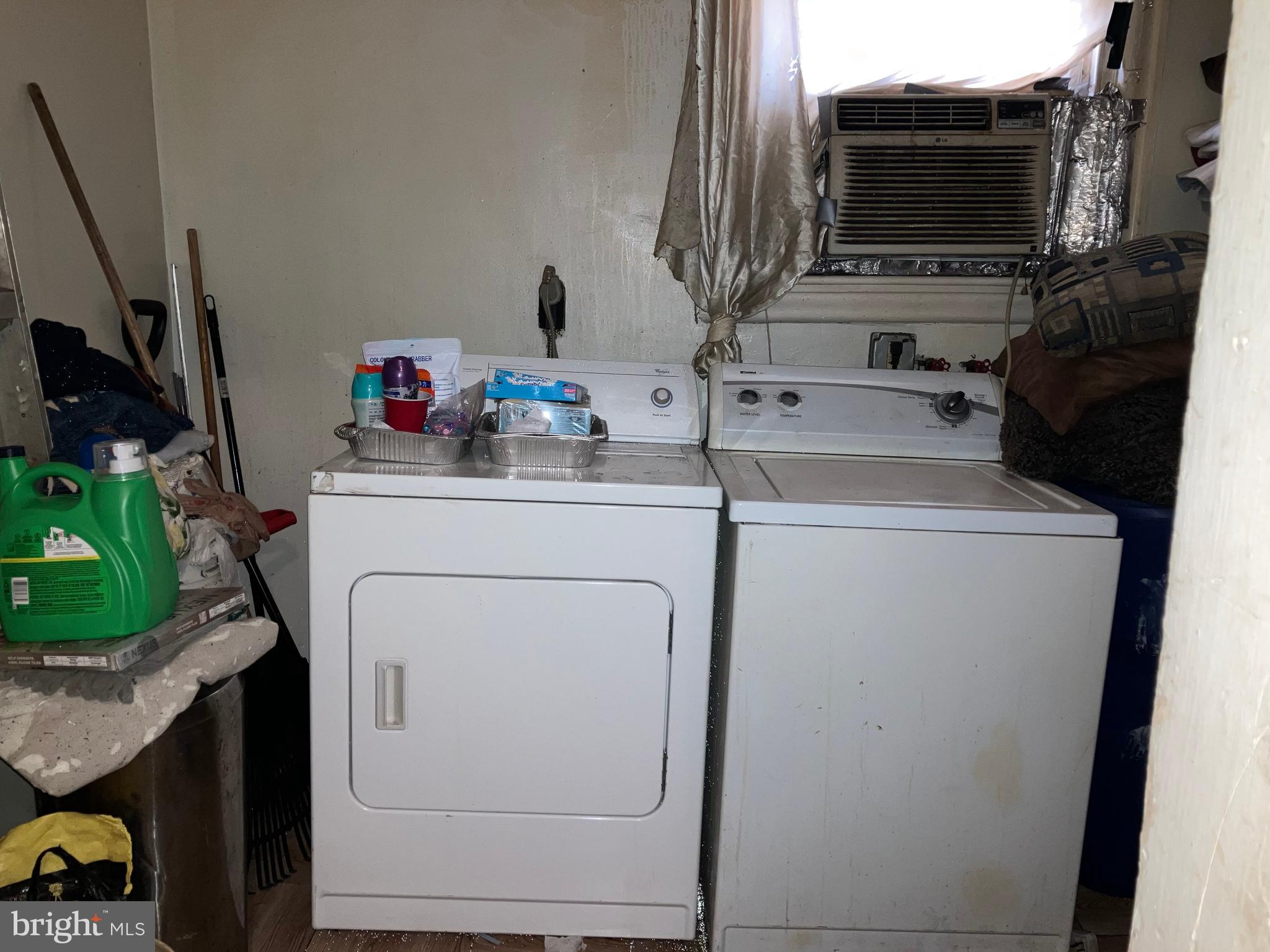 FERN ROCK - Residential