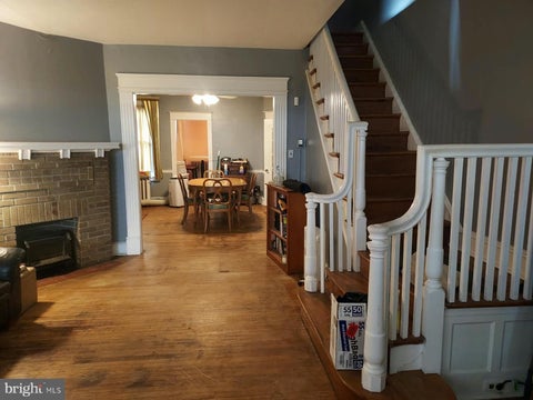 Townhouse For Sale - 5316 N Sydenham Street<br/> PHILADELPHIA, PA 19141