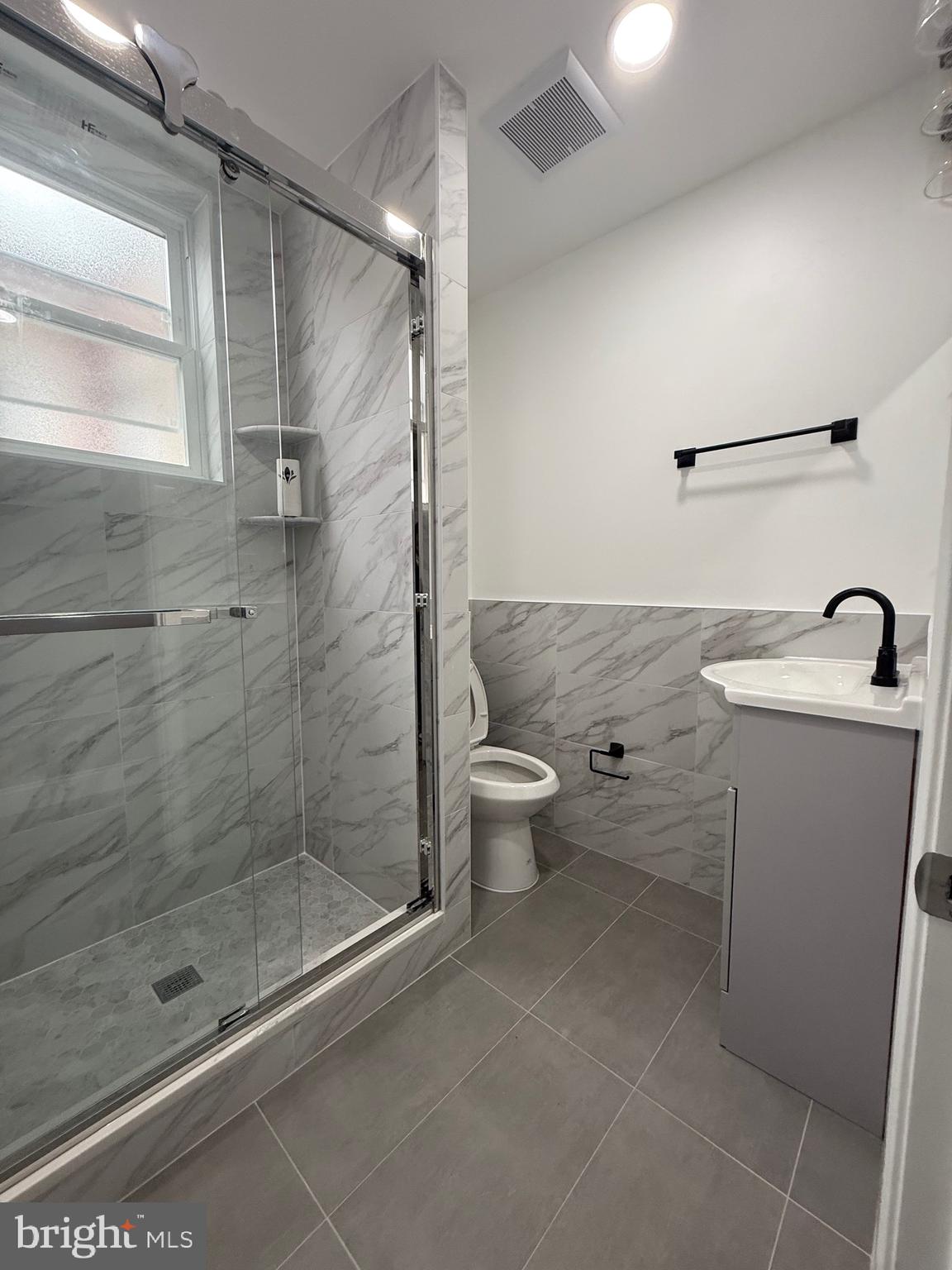 PHILADELPHIA - Residential