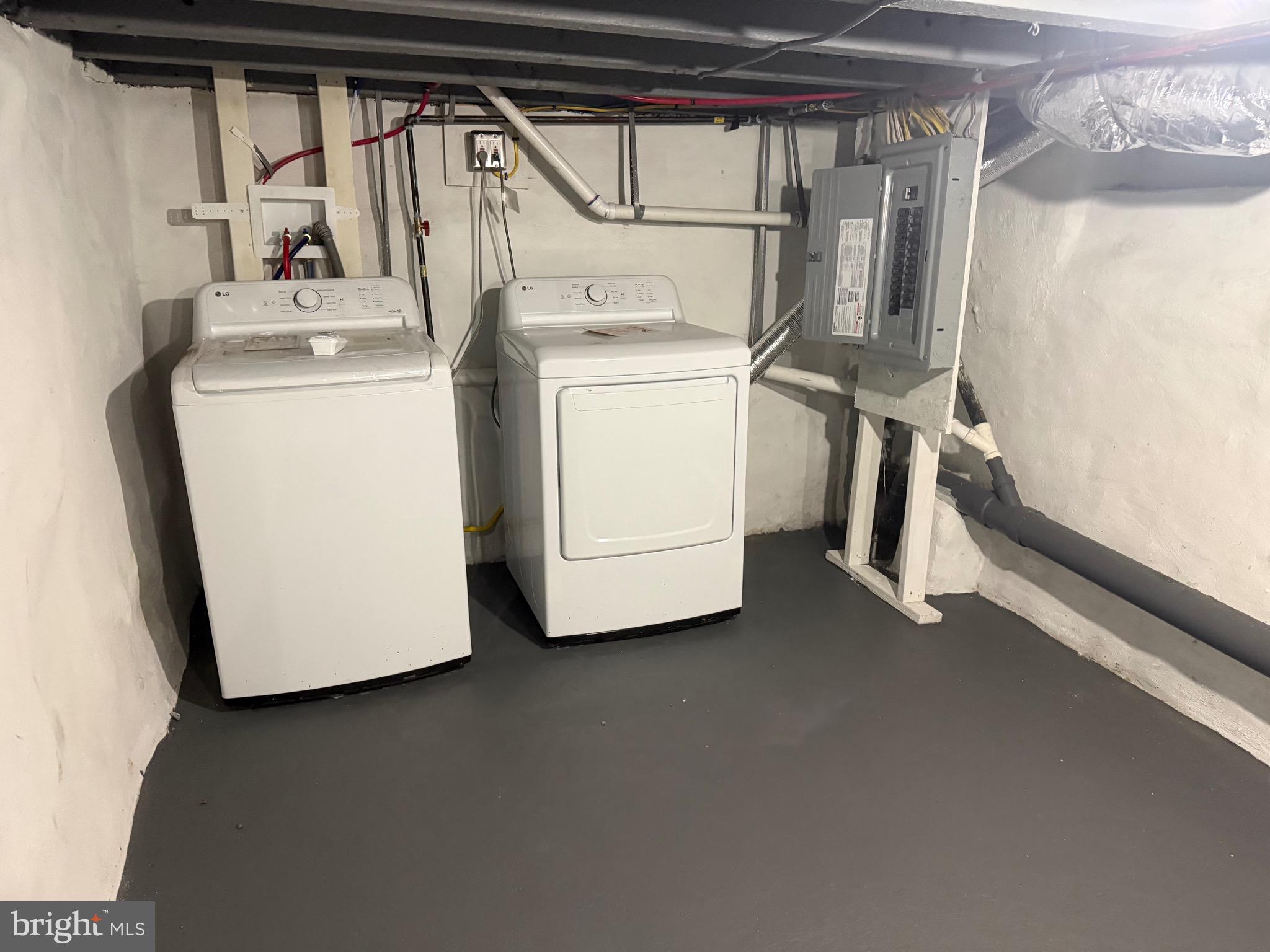 PHILADELPHIA - Residential