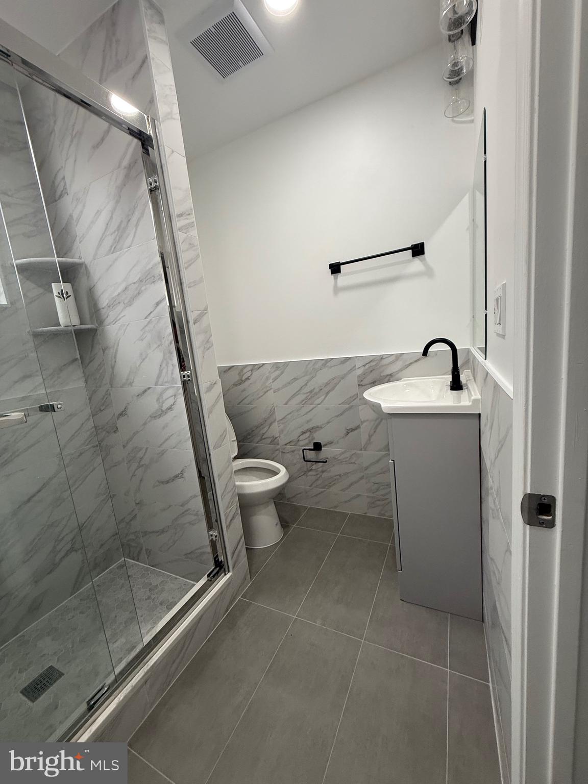 PHILADELPHIA - Residential