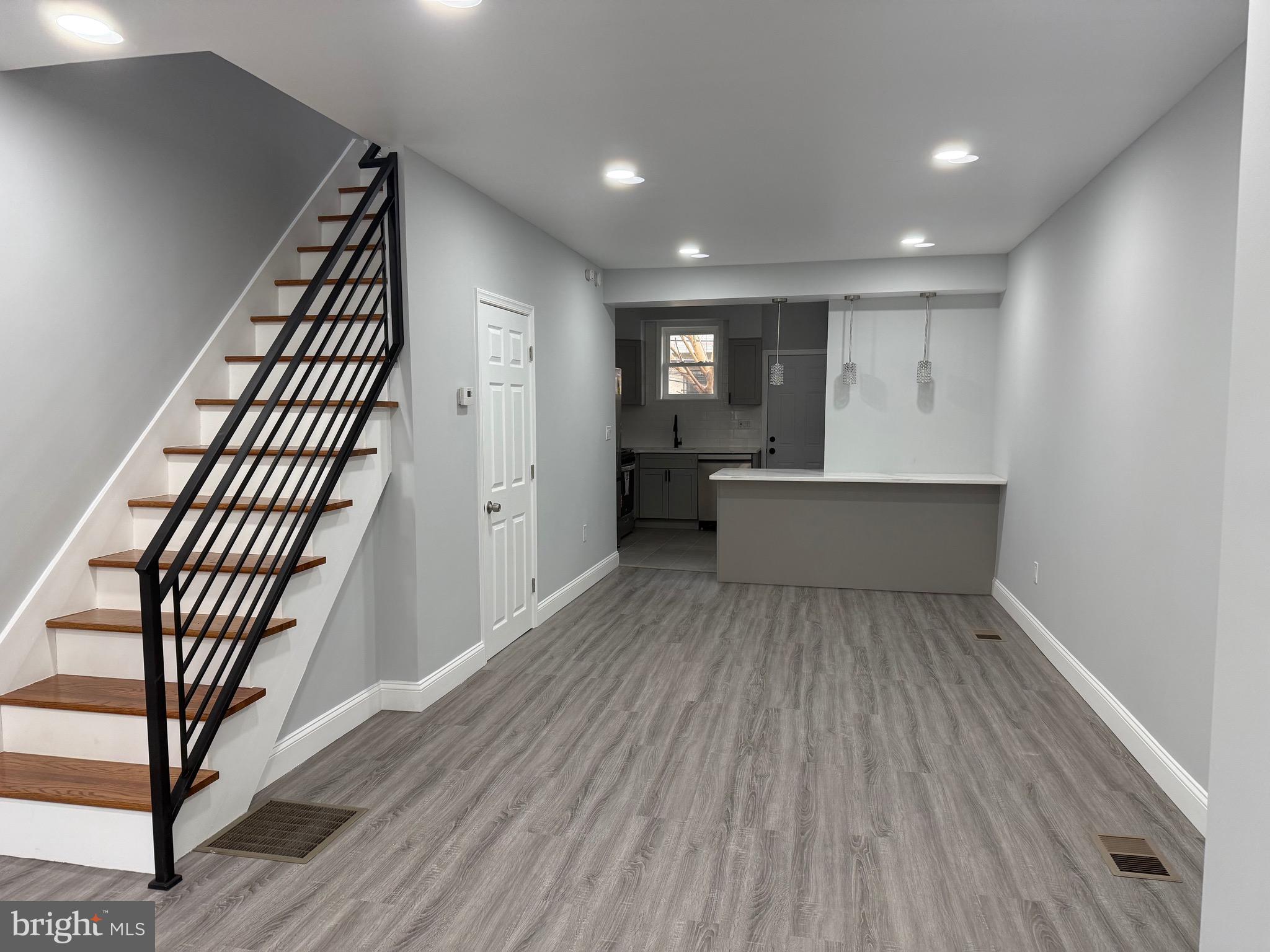 PHILADELPHIA - Residential