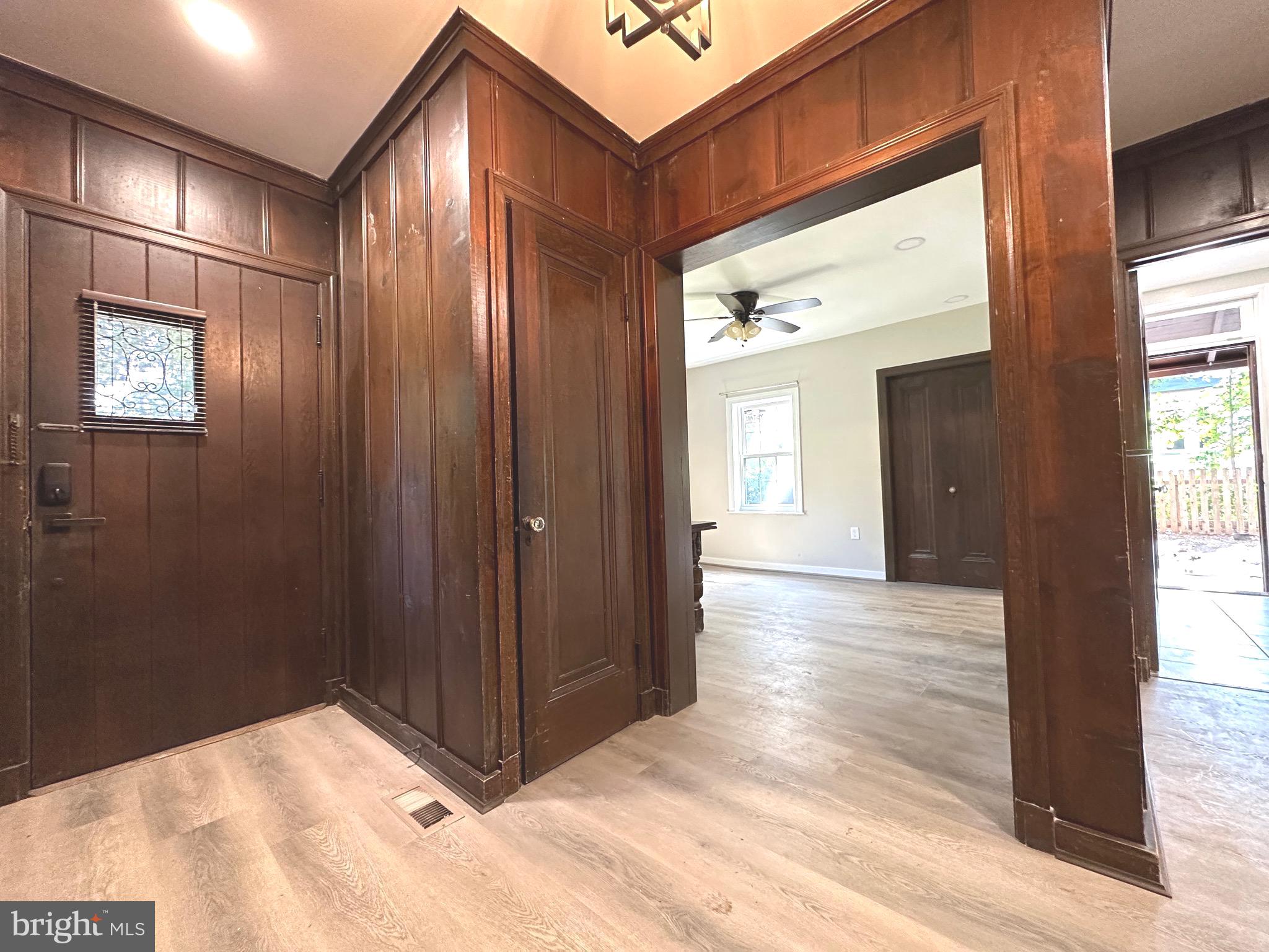 COLLEGE HEIGHTS - Residential Lease