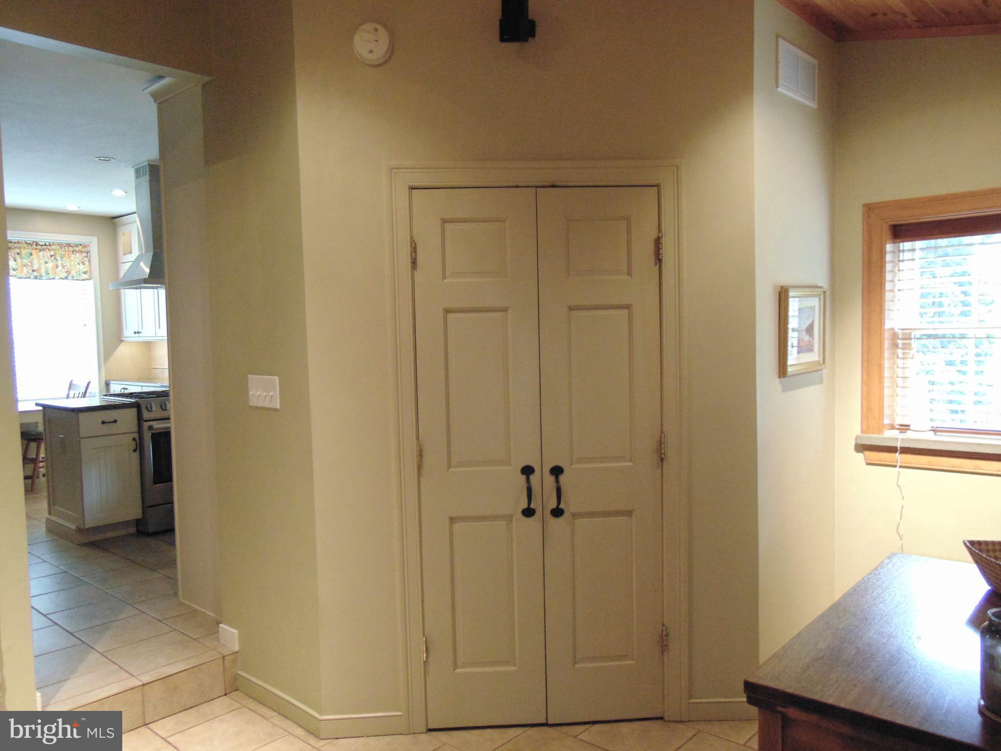 YARDLEY TERR - Residential