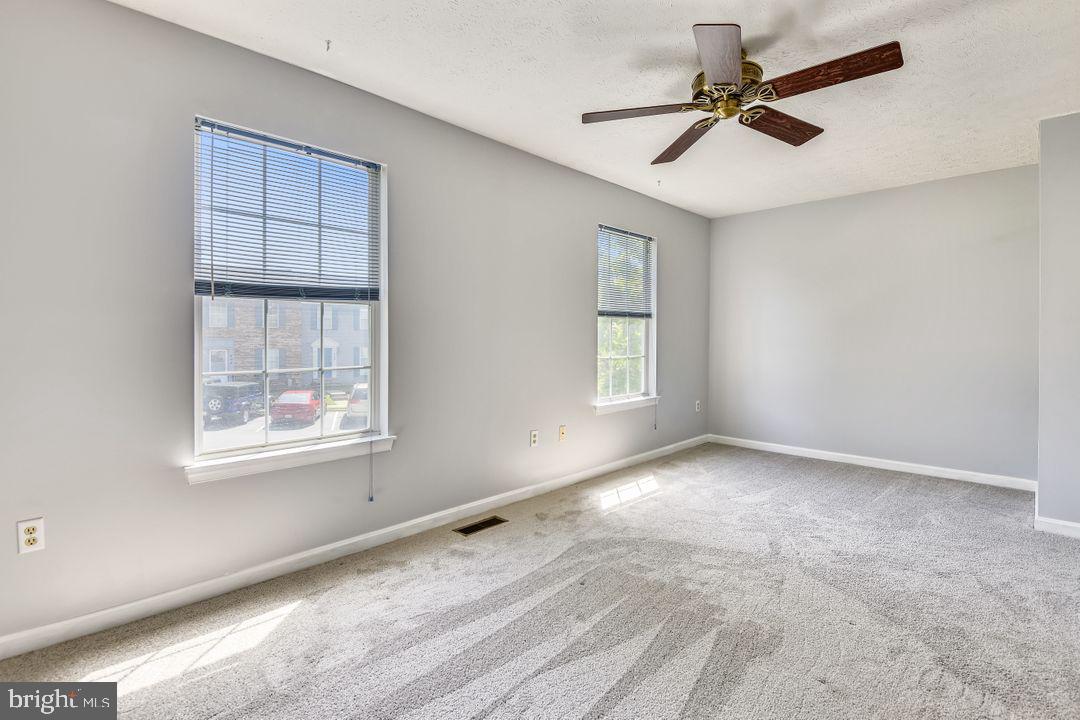 KINGS RANSOM CONDO - Residential