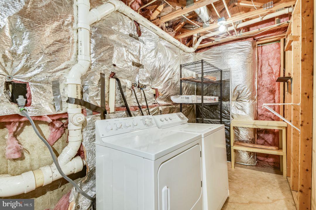 KINGS RANSOM CONDO - Residential