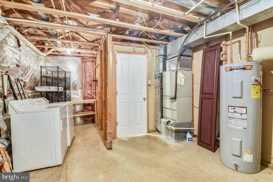 KINGS RANSOM CONDO - Residential