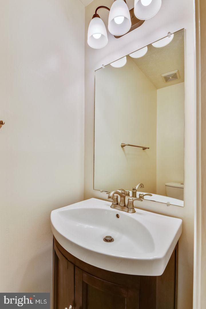 KINGS RANSOM CONDO - Residential