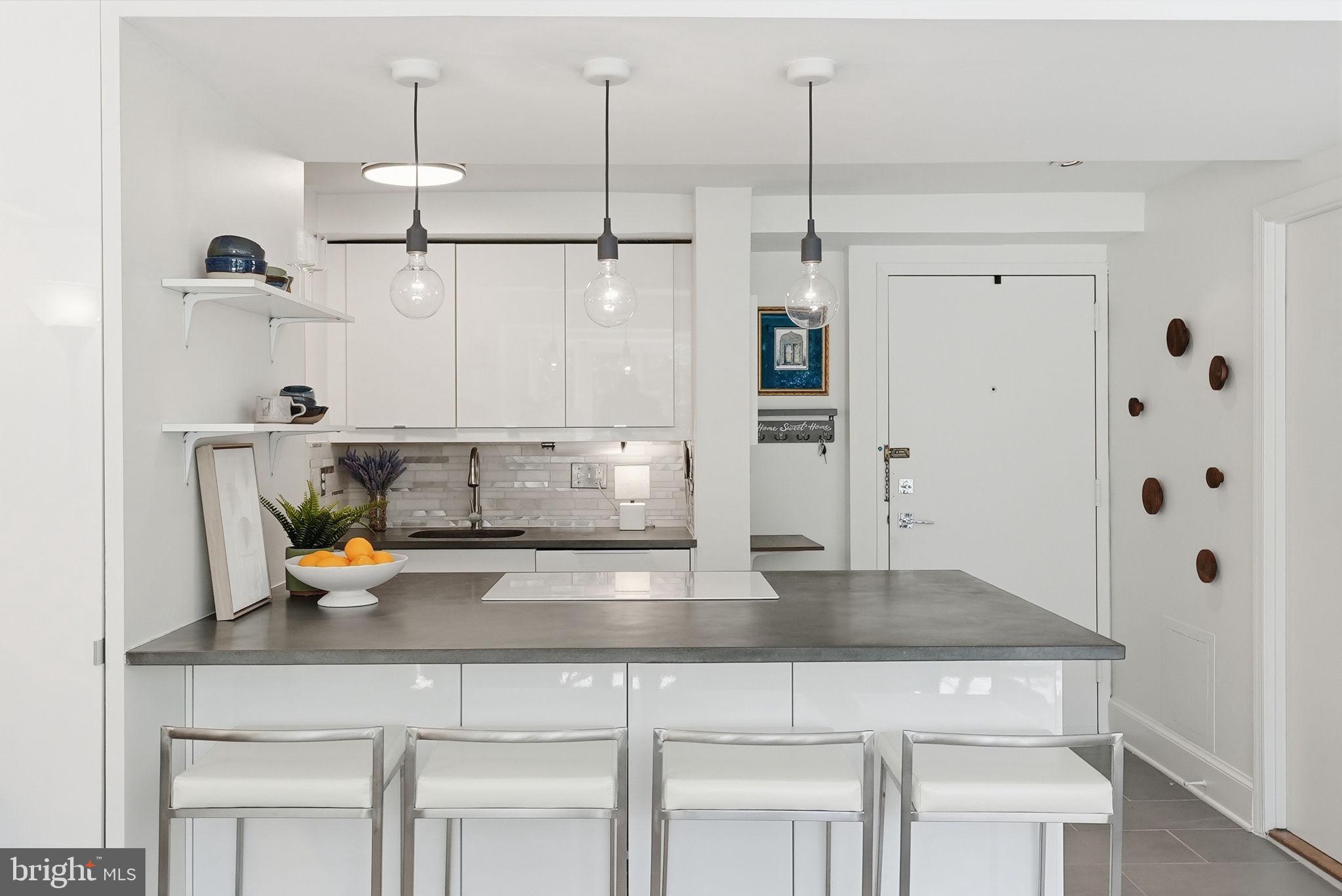 1825 T STREET NW 207