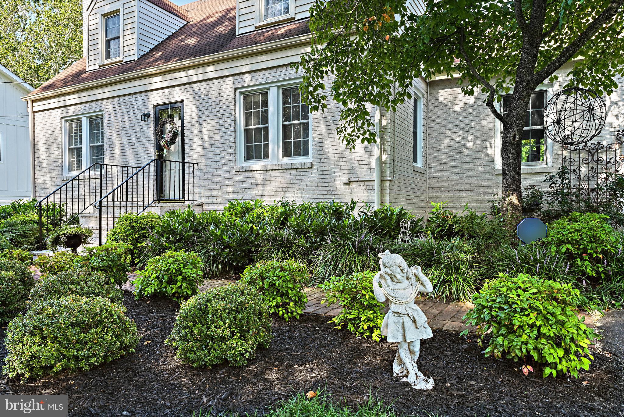 WEST MC LEAN - Residential Lease