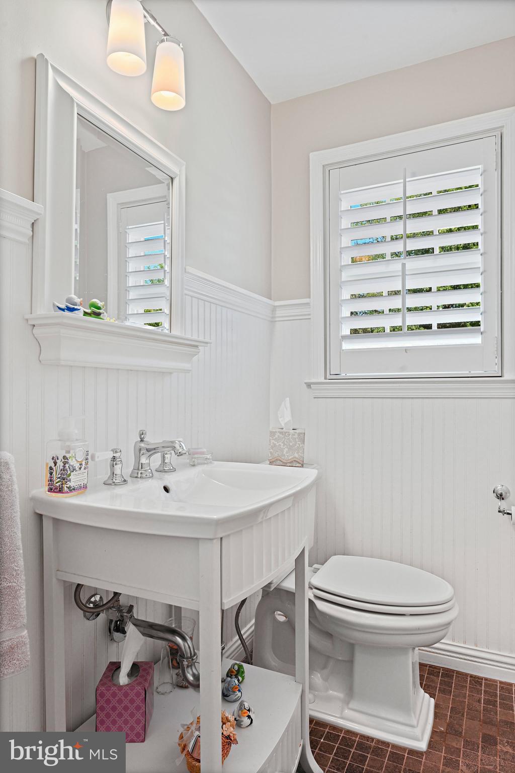 WEST MC LEAN - Residential Lease