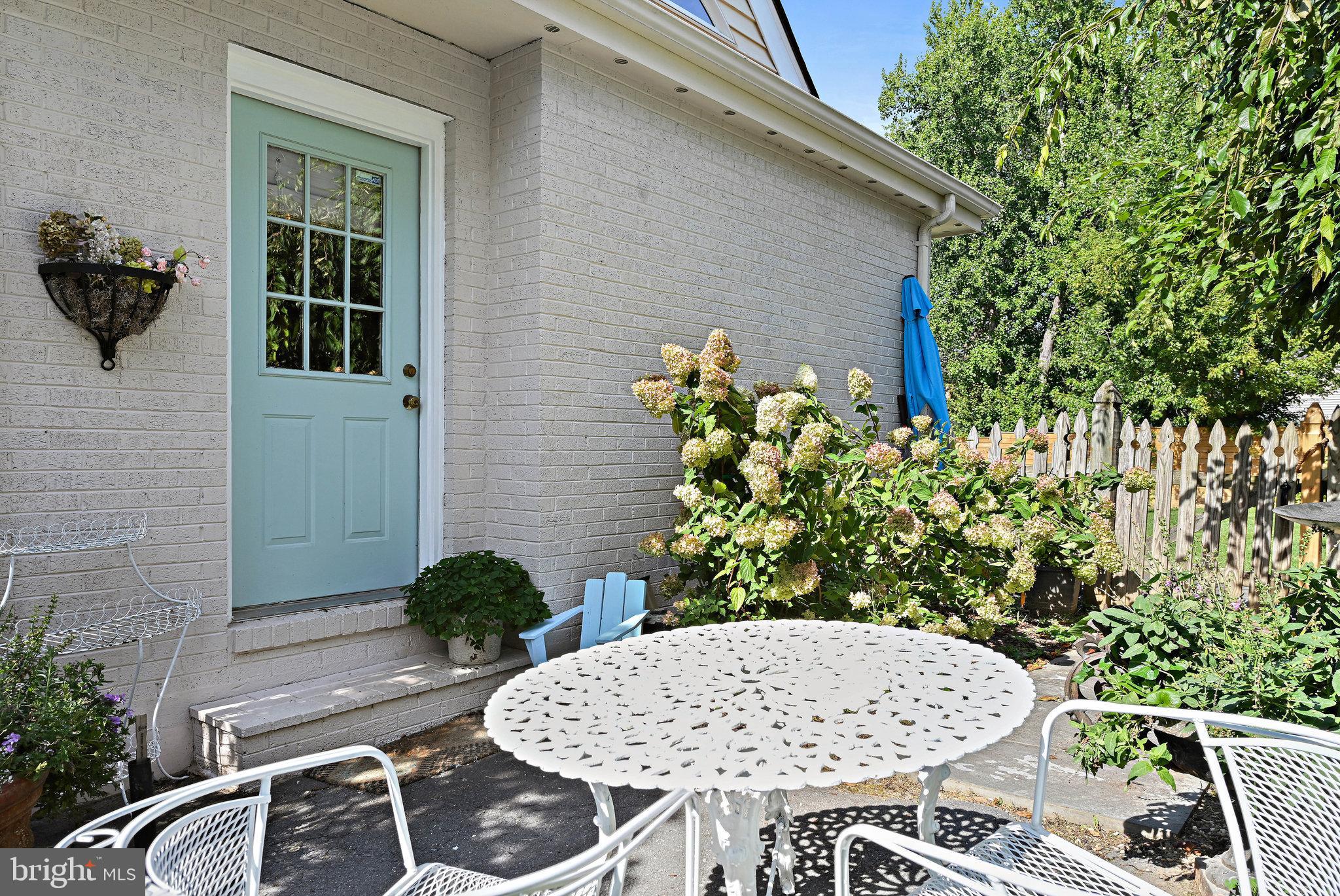 WEST MC LEAN - Residential Lease