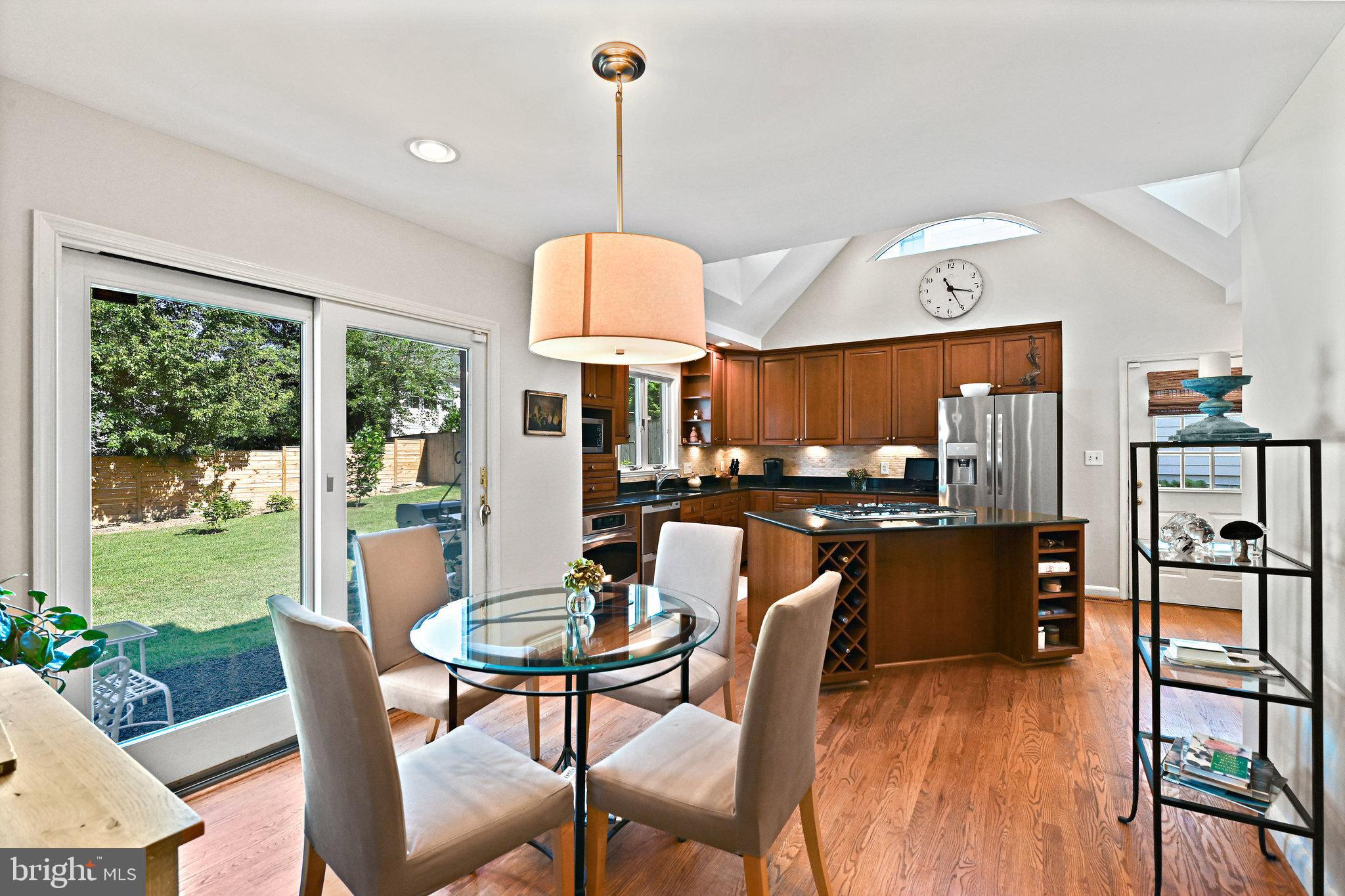 WEST MC LEAN - Residential Lease