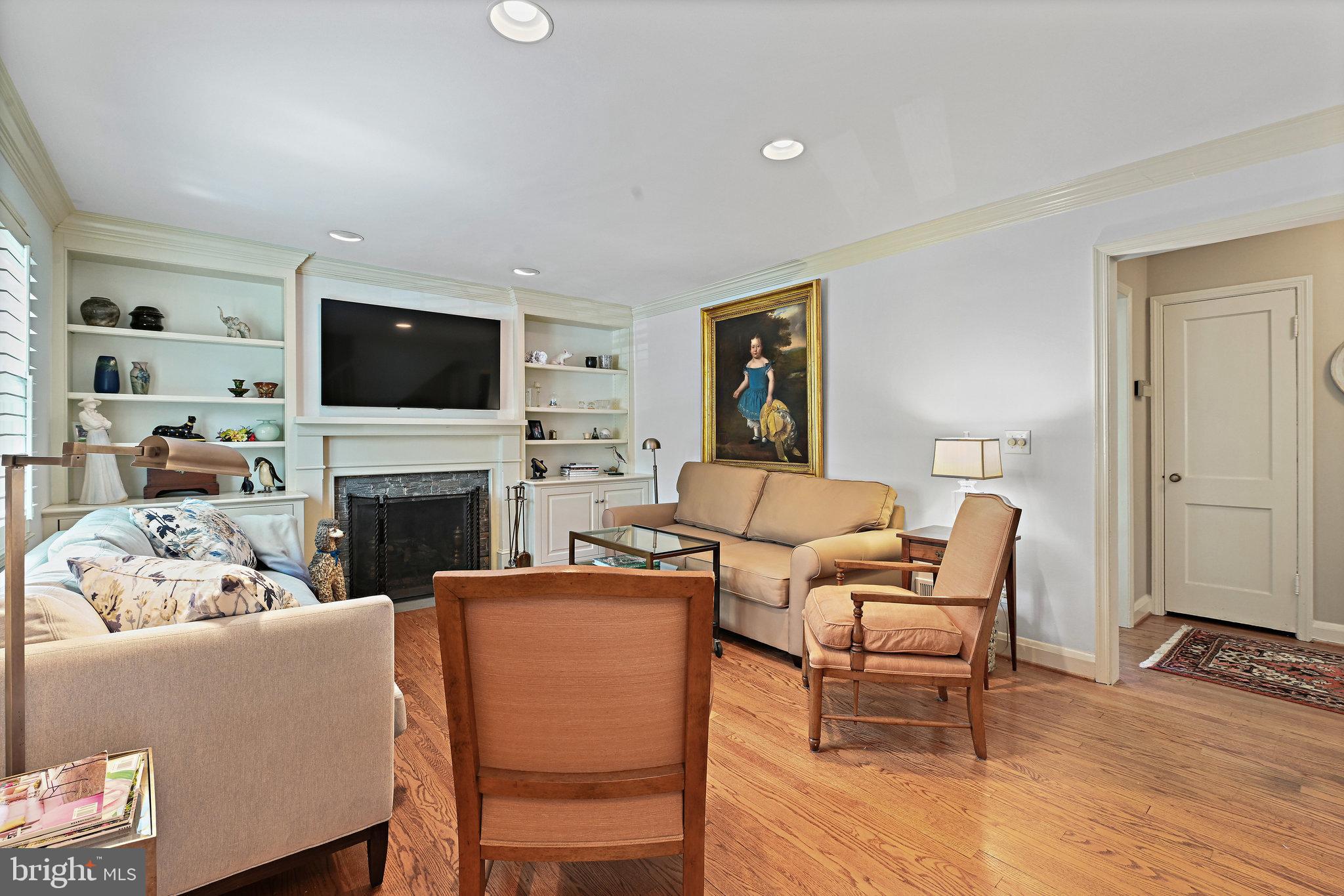 WEST MC LEAN - Residential Lease