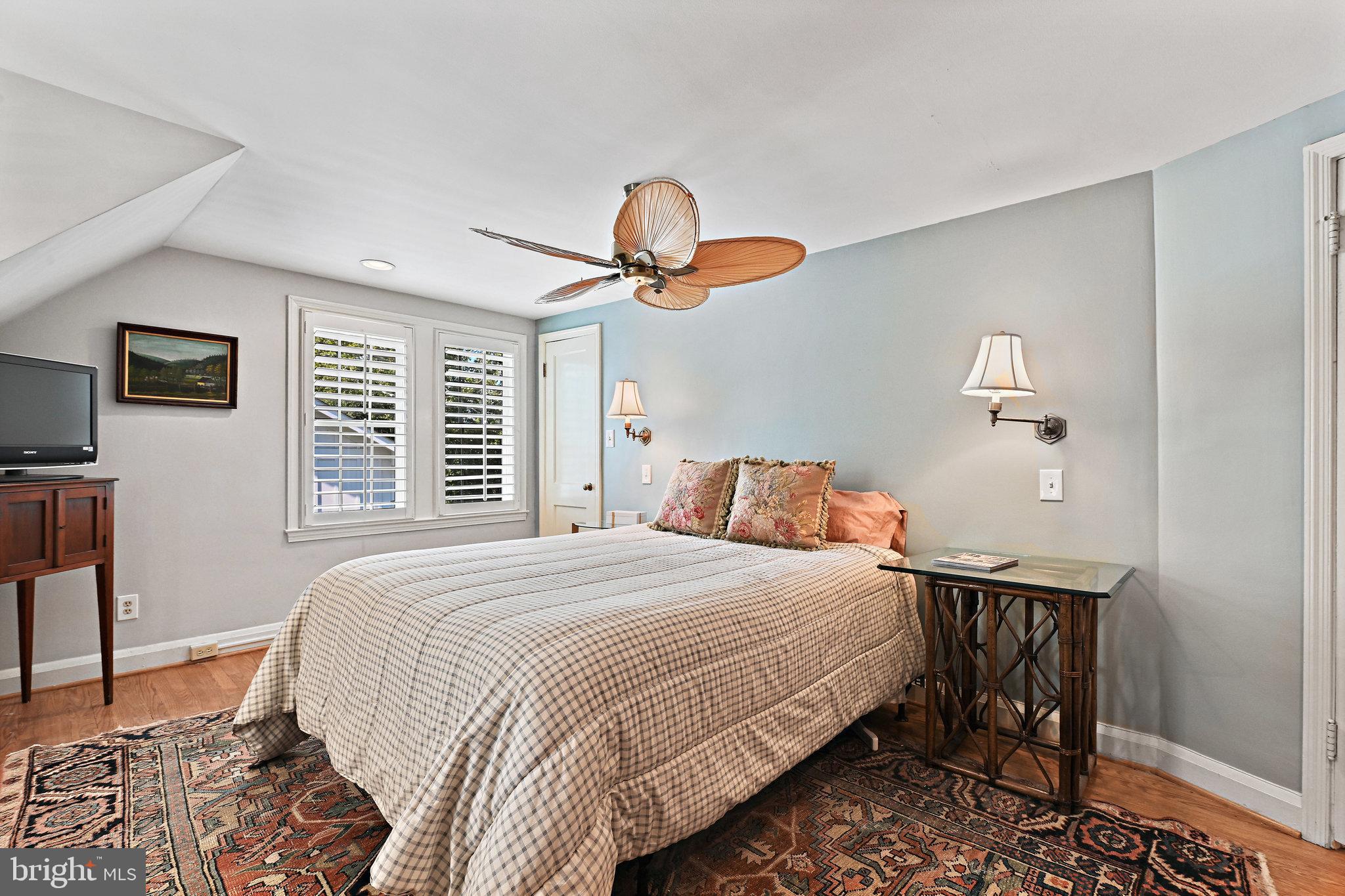 WEST MC LEAN - Residential Lease