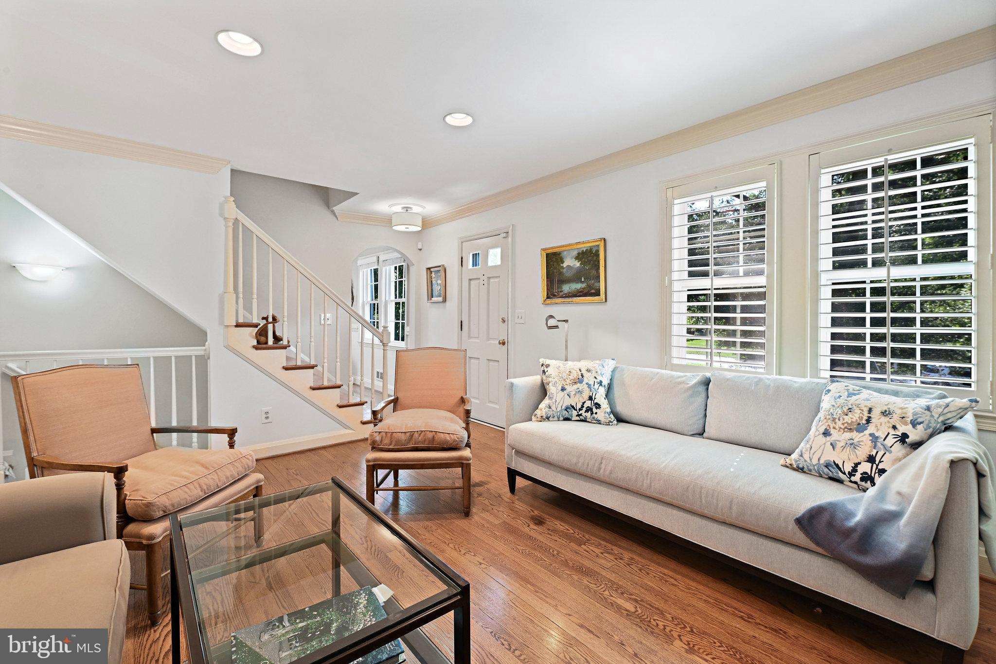 WEST MC LEAN - Residential Lease