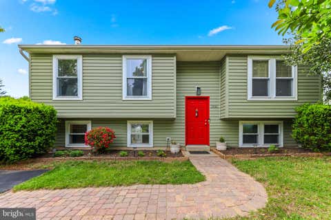 Homes For Sale - 25948 Largo Court<br/> DAMASCUS, MD 20872