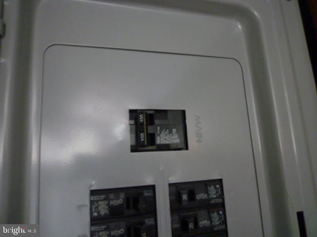 TANEYTOWN VILLAGE - Residential