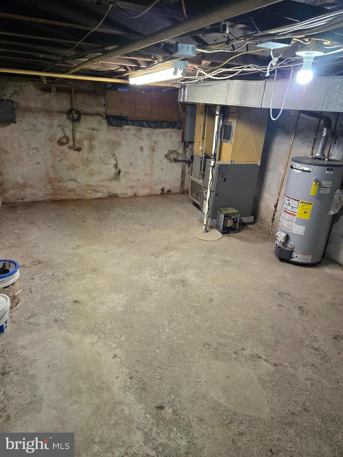 EAST KENSINGTON - Residential