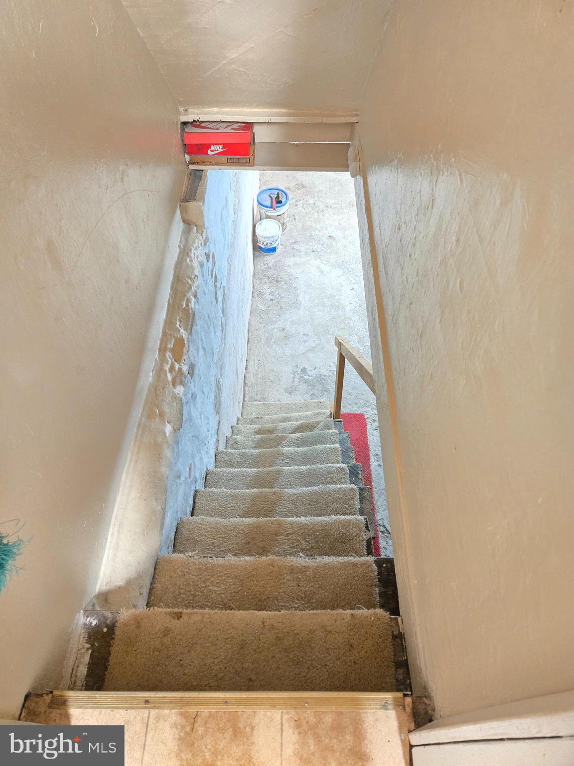 EAST KENSINGTON - Residential