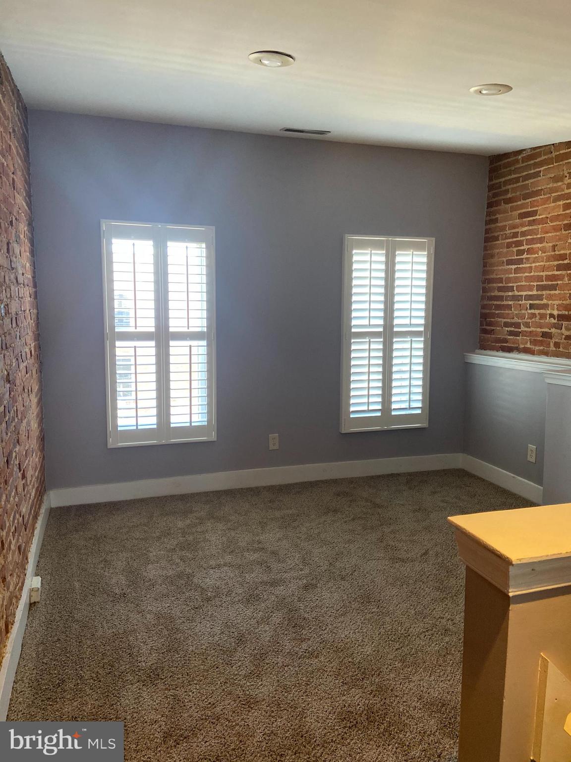 FEDERAL HILL HISTORIC DISTRICT - Residential Lease