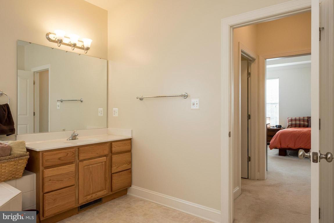 BROAD CREEK - Residential