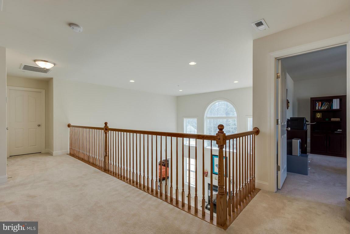 BROAD CREEK - Residential