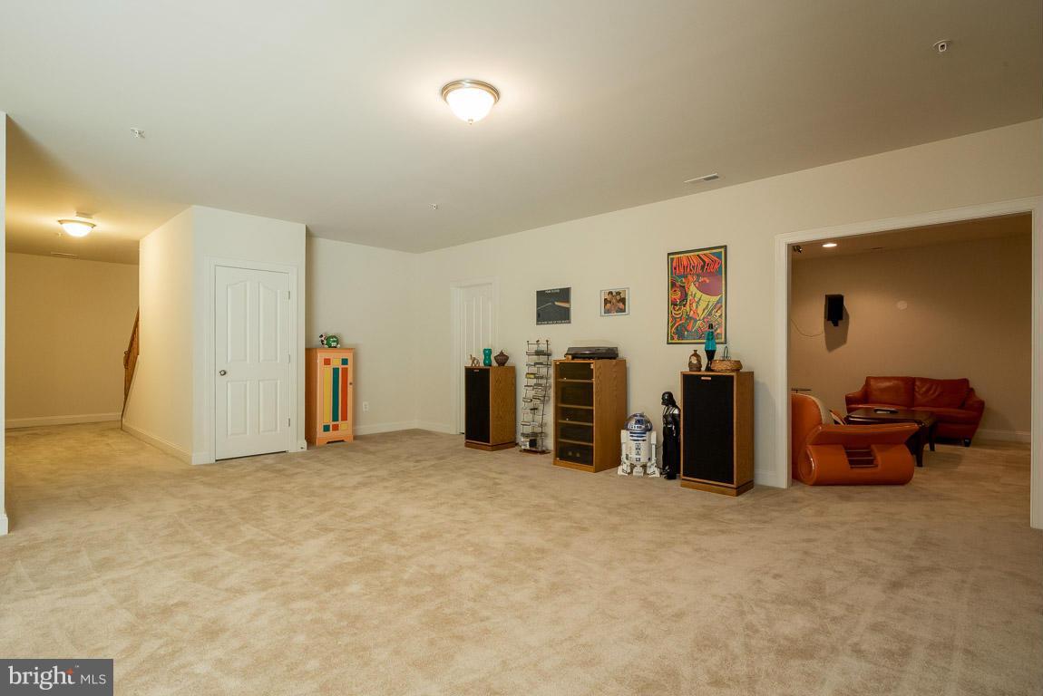 BROAD CREEK - Residential