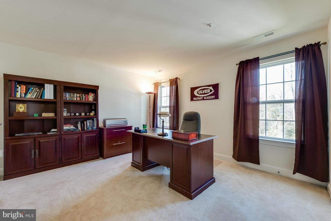 BROAD CREEK - Residential