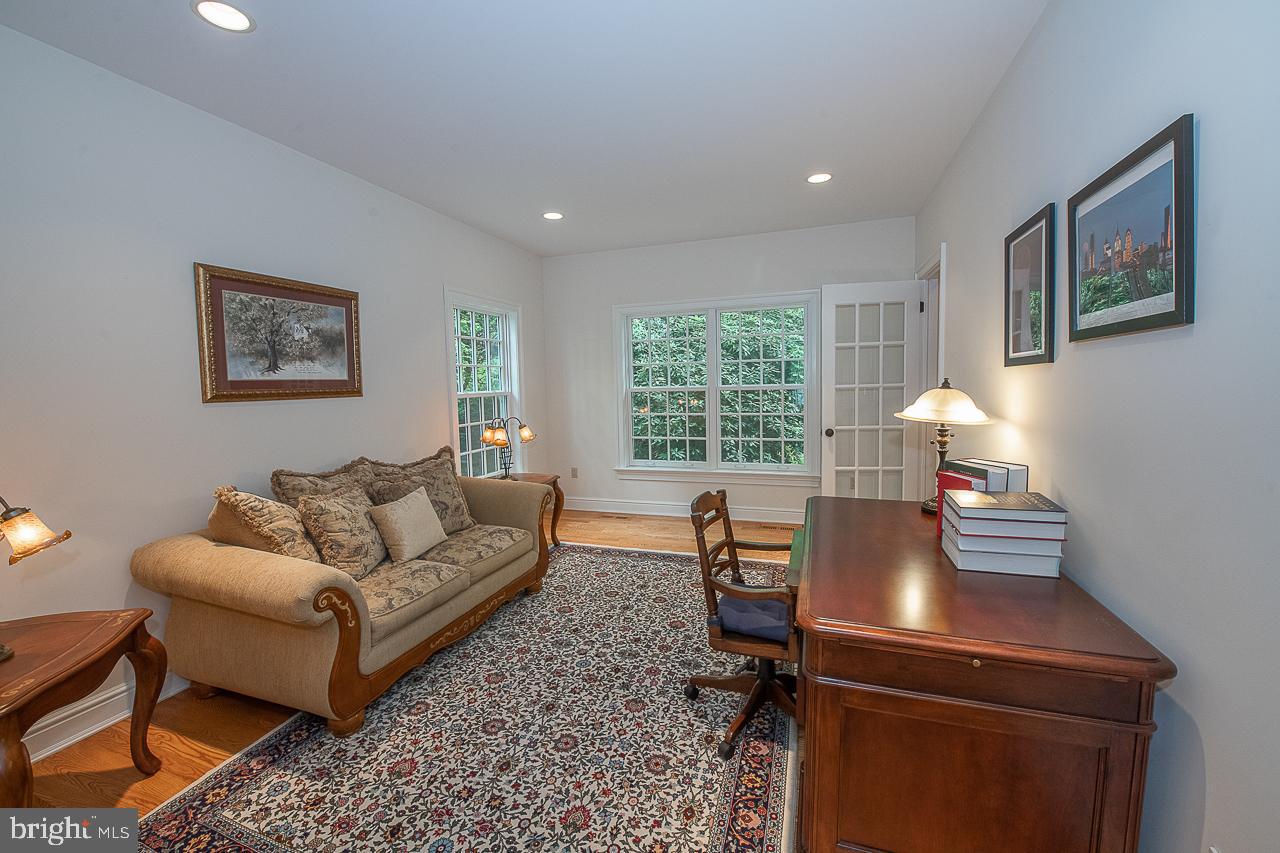 DEVONSHIRE - Residential