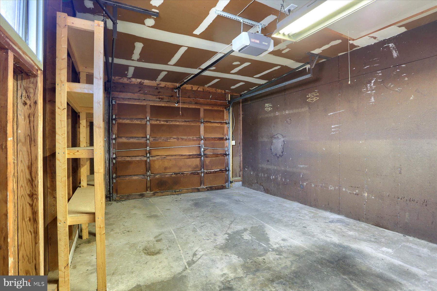 WINDSOR PARK - Residential