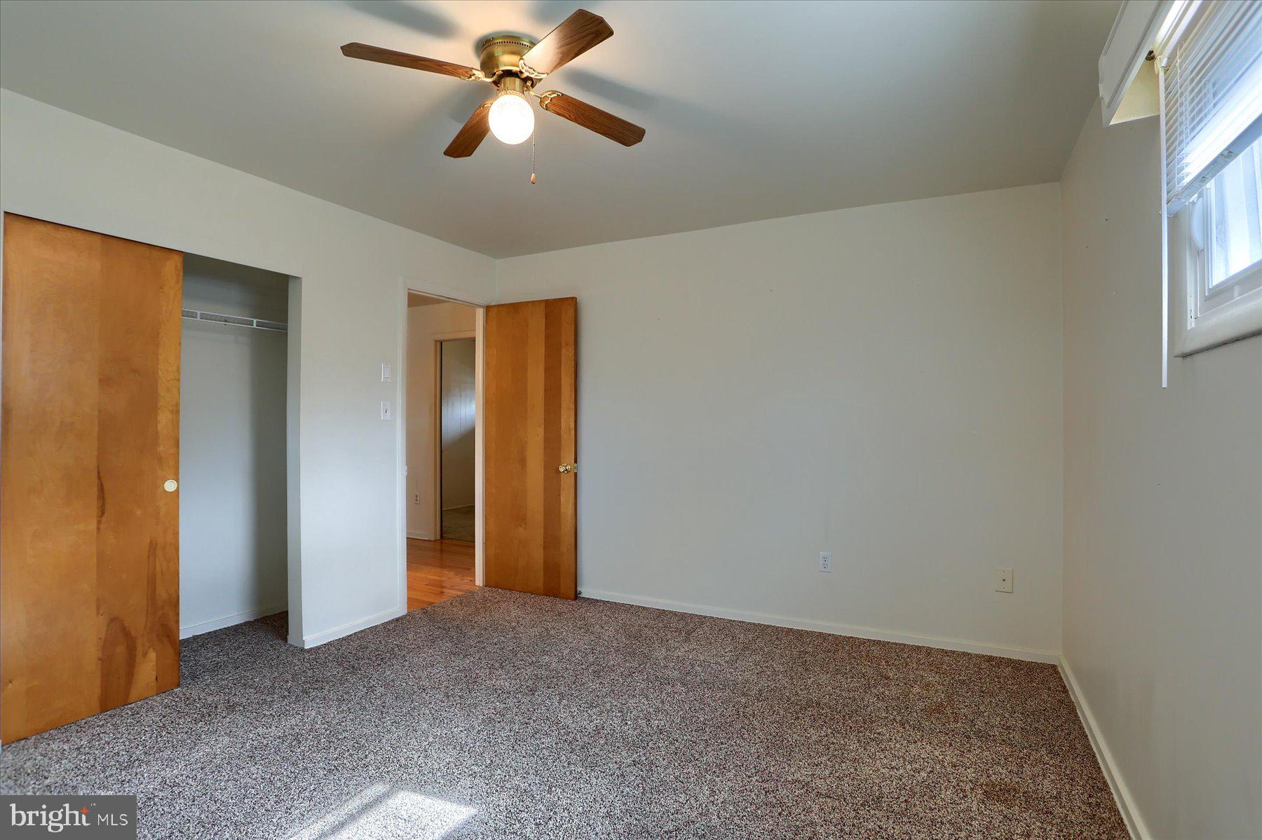 WINDSOR PARK - Residential